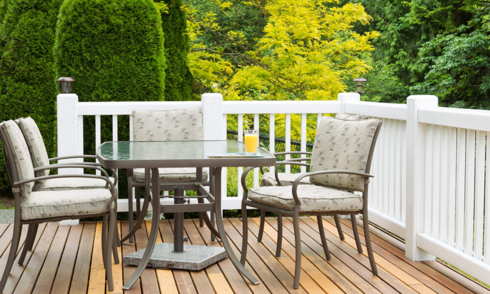 Why Vinyl Decks Are the Ultimate Low-Maintenance Outdoor Solution